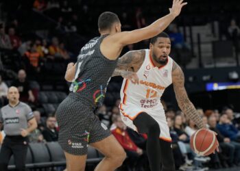 Galatasaray MCT Technic, Petkimspor’u farklı yendi!