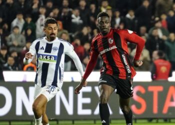 Gaziantep FK, Kasımpaşa önünde geriden gelerek kazandı!