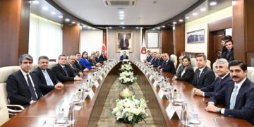 Adalet Bakanı Gürlek HSK üyeleriyle ilk kez toplandı