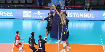 İstanbul Gençlik 3-1 Fenerbahçe Medicana İstanbul Gençlik 3-1 Fenerbahçe Medicana