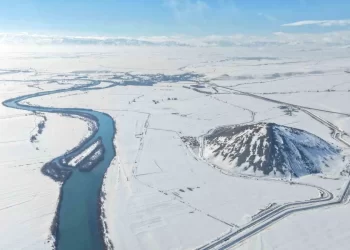 Muş Piramidi, kış manzarasıyla görsel şölen sundu!