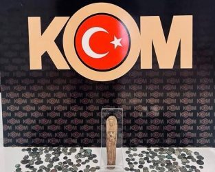 Muş’ta, tarihi eser ve kaçak ürünler ele geçirildi!