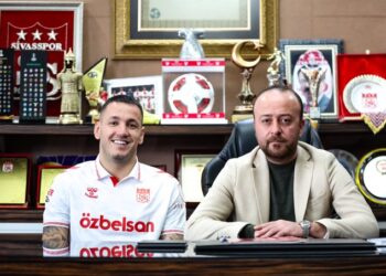 Rey Manaj, yeniden Sivasspor’da!