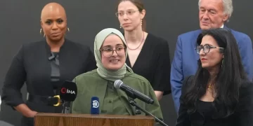 ICE tarafından gözaltına alınan Rümeysa Öztürk’ün sınırdışı işlemi durduruldu