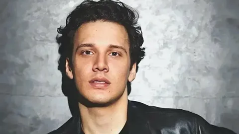 Şarkıcı Edis serbest bırakıldı sarkici Edis serbest birakildi habermeydan