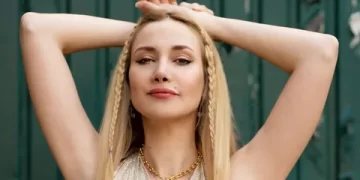 Şarkıcı Gökçe: Meraktan evlendim