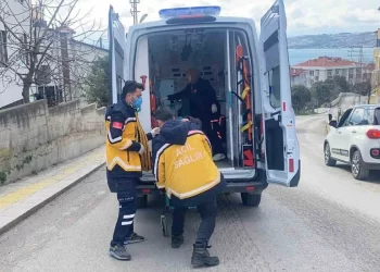 Sinop’ta, motosiklet kazasında sürücü yaralandı!