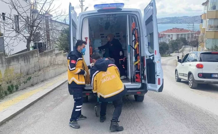 sinopta motosiklet kazasinda surucu yaralandi habermeydan e1771510789425