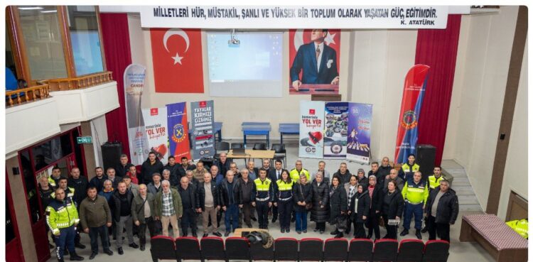 sinopta okul servis soforlerine ve rehber personeline trafik guvenligi egitimi habermeydan e1770735239817