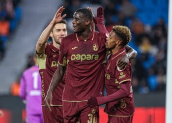 Trabzonspor, Fethiyespor karşısında 3 puanı 3 golle aldı!