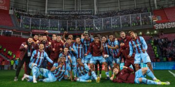 Trabzonspor, Samsun’da 3 puanı 3 golle aldı!