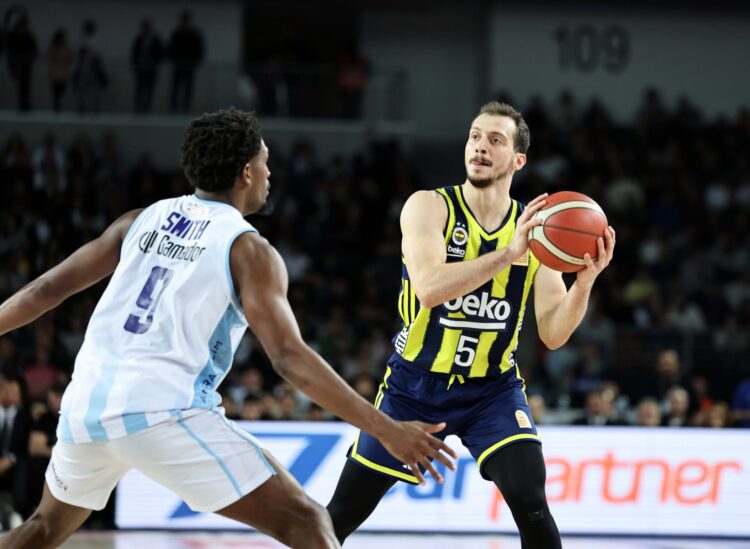 turk telekom 76 88 fenerbahce beko habermeydan scaled e1771176516474
