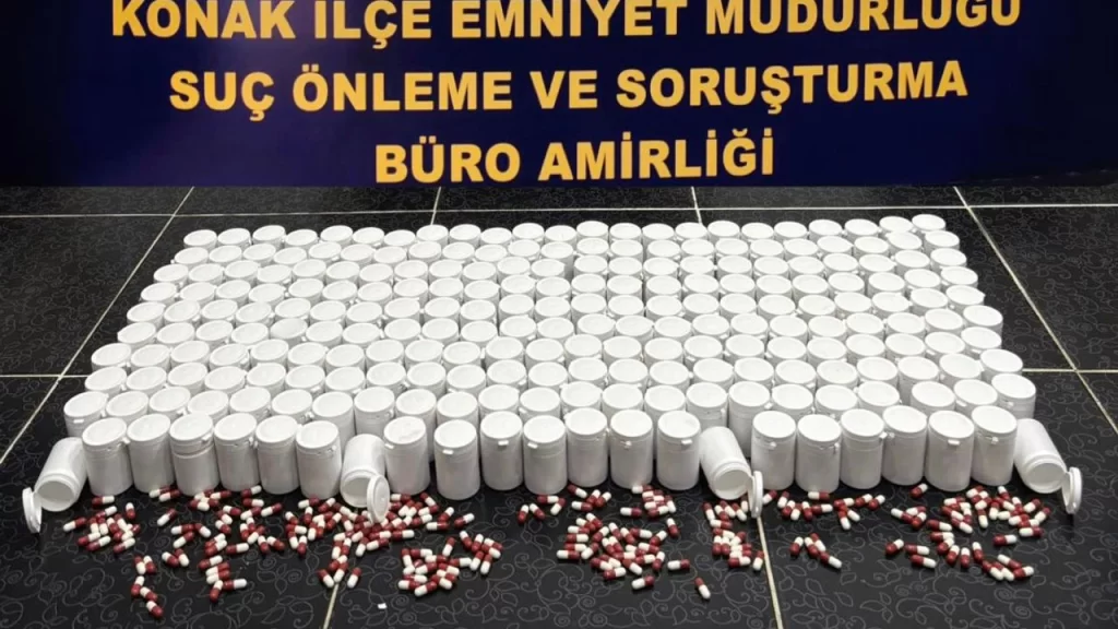 İzmir’de uyuşturucuya büyük darbe! 450 bin uyuşturucu hap ele geçirildi uyusturucu hap6 habermeydan