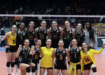 VakıfBank, Göztepe’yi 3-1’le geçti!