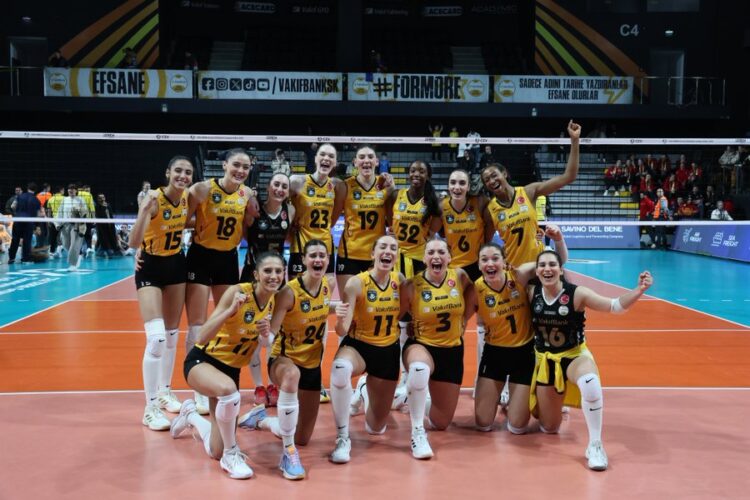vakifbank scandicci karsisinda geriden gelerek kazandi habermeydan