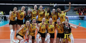 VakıfBank, Scandicci karşısında geriden gelerek kazandı!