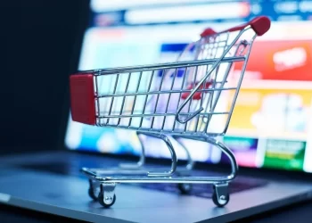 Yurt dışından alışverişe yeni düzenleme: İthalata sınırlı onay