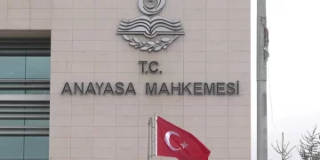 AYM’den 9 siyasi parti için karar Resmi Gazete’de yayımlandı