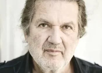 Alinur Velidedeoğlu hayatını kaybetti