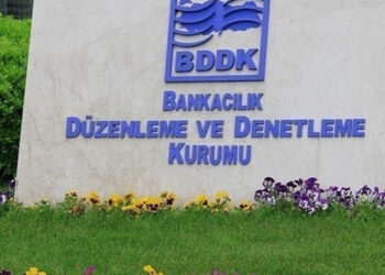 Bankacılık düzenleme ve denetleme kurumu iki yatırım bankasının kuruluş iznini iptal etti