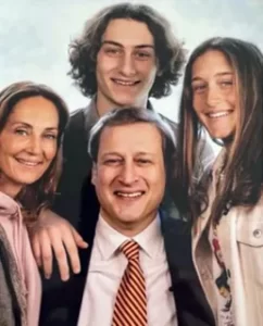 Burak Elmas kimdir1 habermeydan