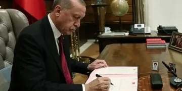 Büyükelçi ve Rektör atamaları Resmî Gazete’de