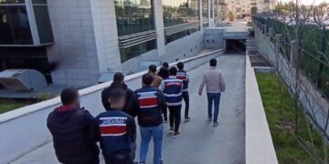 Mersin’de DEAŞ Operasyonu! 4 kişi gözaltına alındı