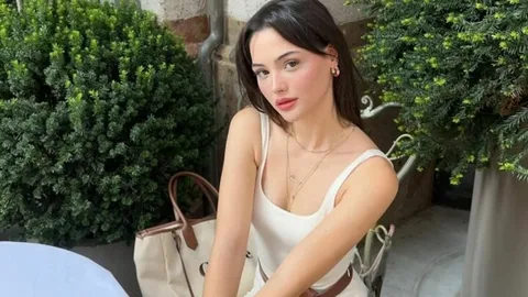 Derya Pınar Ak kimdir? Kaç yaşındadır? Derya PInar Ak kimdir HABERMEYDAN