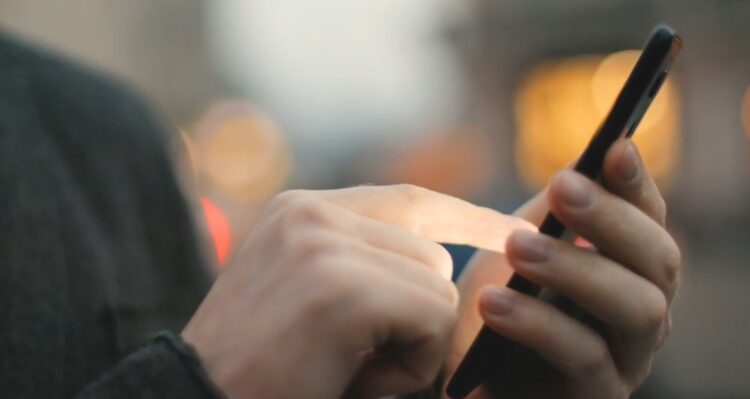 Haftada 2 gunumuz internette geciyor habermeydan