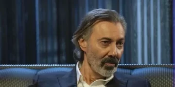 Hakan Karahan kimdir? Eşi kimdir?