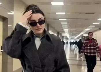 Uyuşturucu soruşturması kapsamında Hande Erçel Adli Tıp'a sevk edildi Uyuşturucu soruşturması kapsamında Hande Erçel Adli Tıp’a sevk edildi