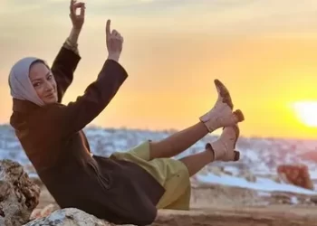 İlkay Kayku’dan yoga pozu