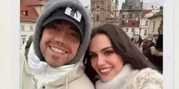 Murat Dalkılıç ve Özgü Kaya aşka geldi Murat Dalkılıç ve Özgü Kaya aşka geldi