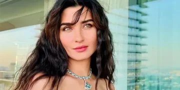 Tuba Büyüküstün kimdir? Hangi filmde oynuyor? Tuba Büyüküstün kimdir? Hangi filmde oynuyor?