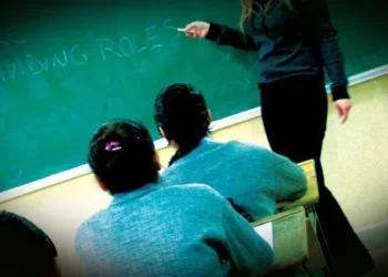 Ara tatil uzadı mı? Okulların açılış tarihi belli oldu mu?