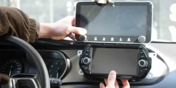 Araç içi ekran yasağı genişletildi: Para cezası 42 bin liraya kadar çıkabilir