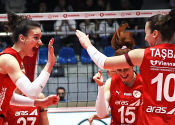 Aras Kargo 3-1 Nilüfer Belediyespor Aras Kargo 3-1 Nilüfer Belediyespor