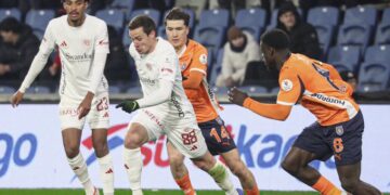 Başakşehir ile Antalyaspor puanları paylaştı!
