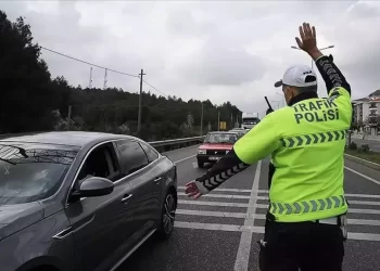 Bayram trafiği için sürücülere uyarı: Kritik noktalara dikkat