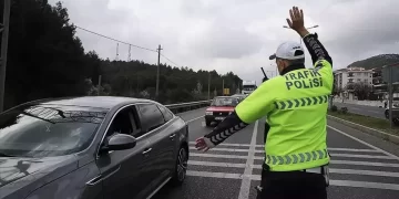 Bayram trafiği için sürücülere uyarı: Kritik noktalara dikkat