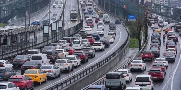 Bayram dönüşü başladı: Yollarda yoğunluk arttı