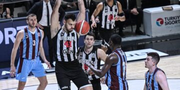 Beşiktaş, Trabzonspor’u son periyotta devirdi!