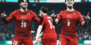 Bizim Çocuklar, Romanya'yı tek golle devirip finale yükseldi! Bizim Çocuklar, Romanya’yı tek golle devirip finale yükseldi!