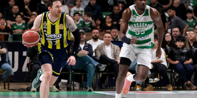 Bursaspor, Fenerbahçe’yi uzatmada devirdi!