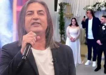 Çelik takipçisinin düğününe katıldı