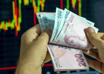 Mevduat faizlerinde dikkat çeken değişim: Bankalar yeni oranları açıkladı Mevduat faizlerinde dikkat çeken değişim: Bankalar yeni oranları açıkladı