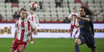 Fenerbahçe, Antalya’da takıldı!