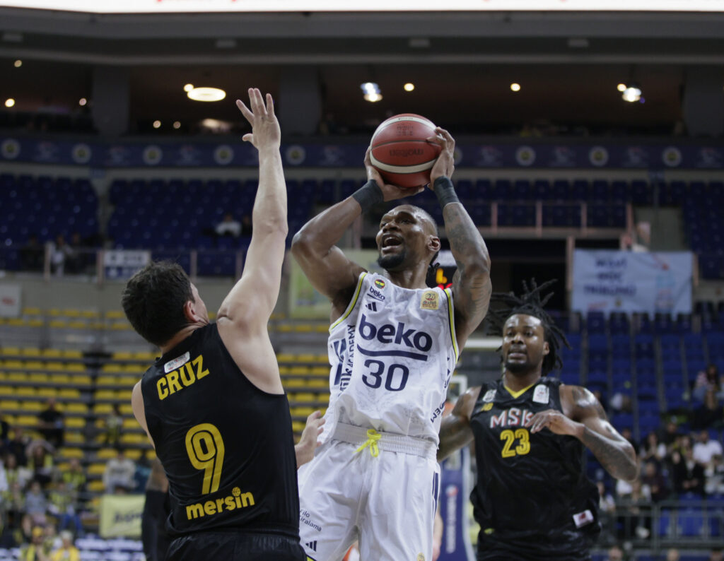 Fenerbahçe Beko 91-78 Mersin SK fenerbahce beko 91 78 mersinsk habermeydan e1772990914819
