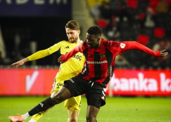 Fenerbahçe, Gaziantep'te 4 golle turladı! Fenerbahçe, Gaziantep’te 4 golle turladı!