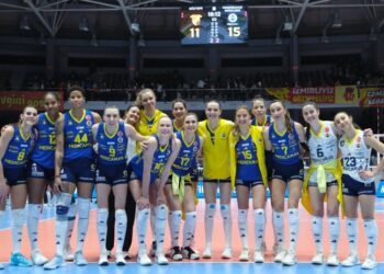 Fenerbahçe, Göztepe’yi karar setinde geçti!